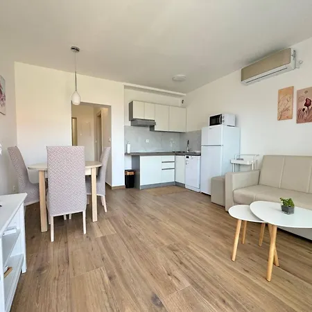 Goldie In The Center Of Krk Guest house *