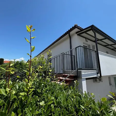 Maison d'hôtes Goldie In The Center Of Krk