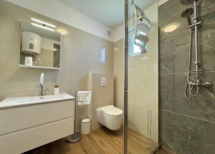 Maison d'hôtes Goldie In The Center Of Krk 4*