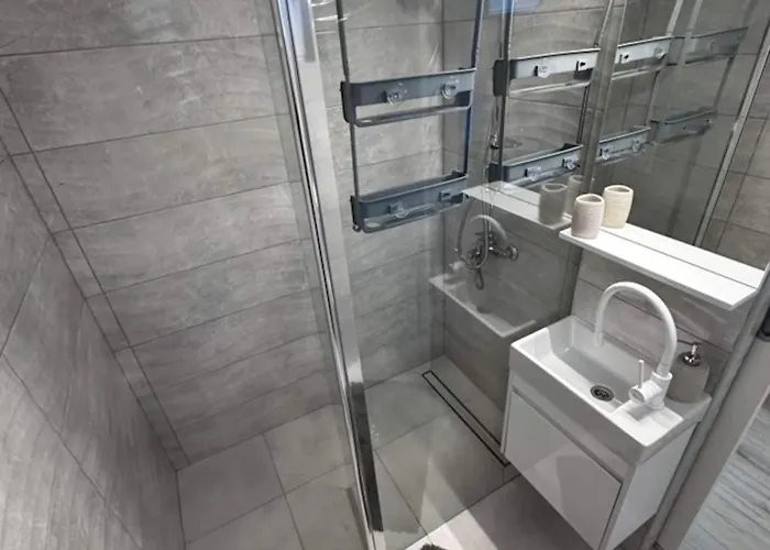 Goldie In The Center Of Krk