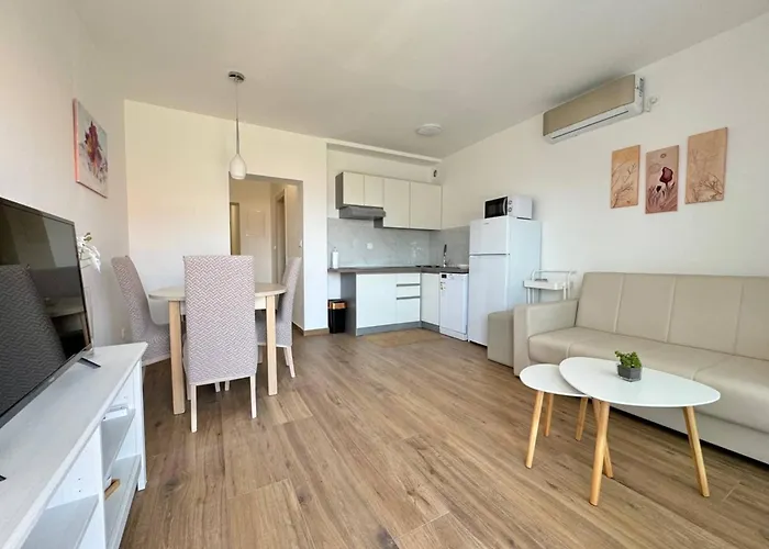 Goldie In The Center Of Krk Maison d'hôtes 4*