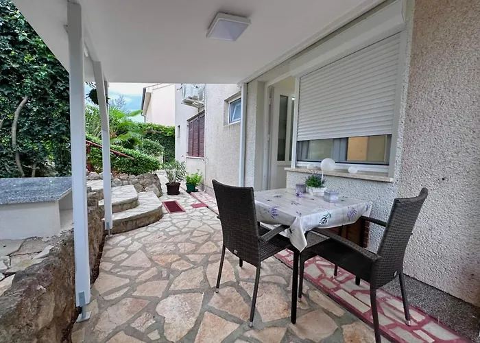 Maison d'hôtes Goldie In The Center Of Krk 4*