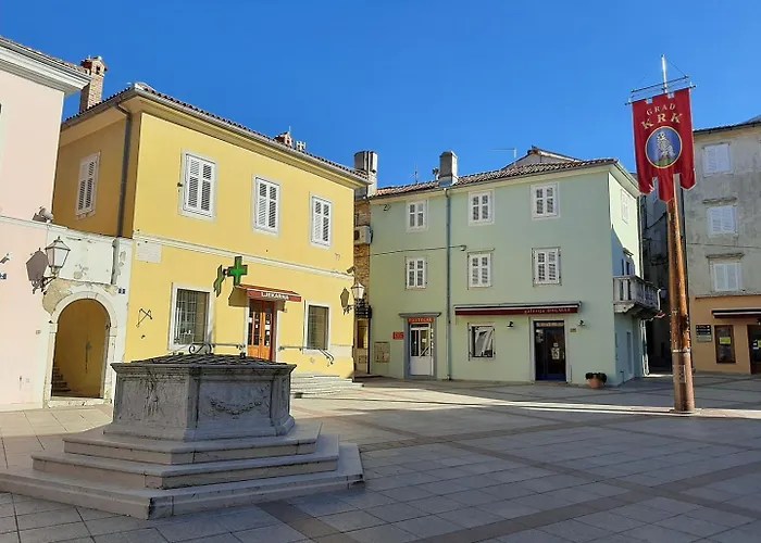 Gæstehus Goldie In The Center Of Krk Krk Town