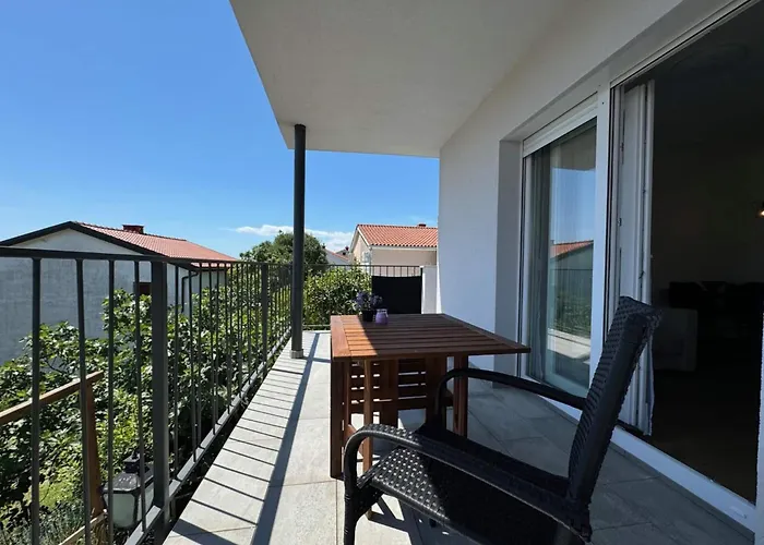 Goldie In The Center Of Krk Maison d'hôtes 4*