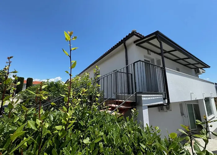 Maison d'hôtes Goldie In The Center Of Krk